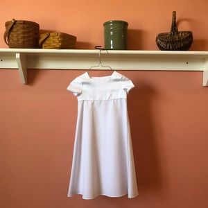 White flower girl dress.